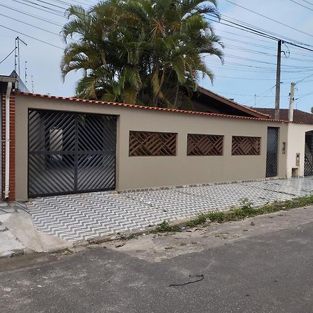 Vila Casa A 50 Metros Da Praia - No Melhor Local Da Pg Praia Grande  Exteriér fotografie